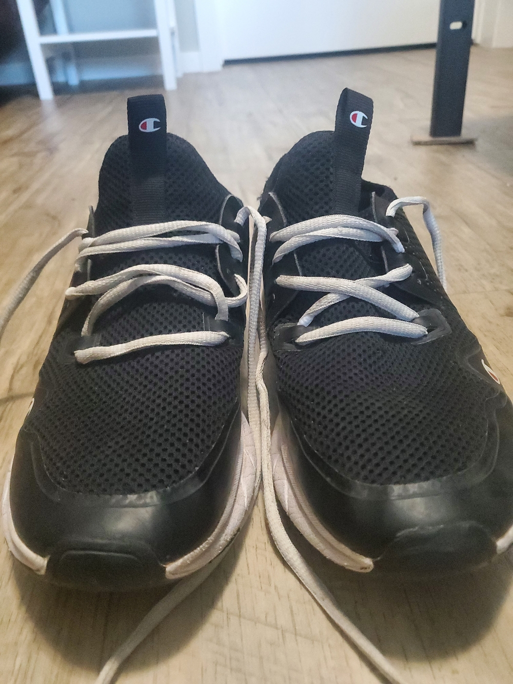 Champion Men's Black Mesh Size9 Athletic Sneakers - Black/White